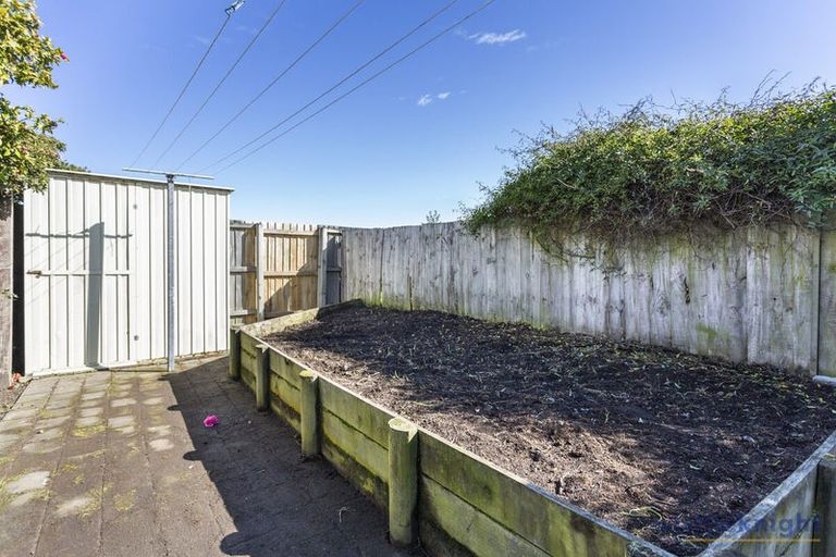 Photo of property in 29 Lamorna Road, Parklands, Christchurch, 8083