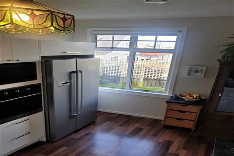 Photo of property in 16 Tawa Street, Gonville, Whanganui, 4501