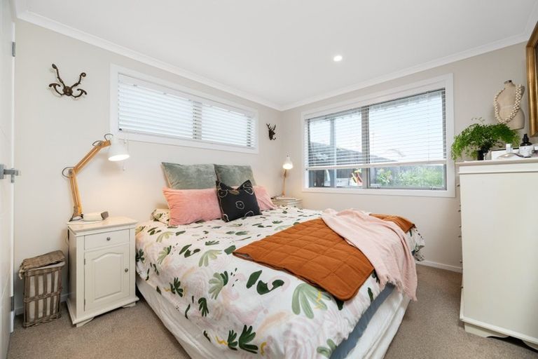 Photo of property in 1037 Papamoa Beach Road, Papamoa Beach, Papamoa, 3118