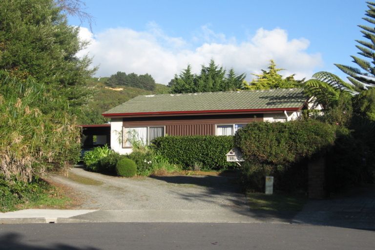 Photo of property in 10a Kew Grove, Raumati Beach, Paraparaumu, 5032
