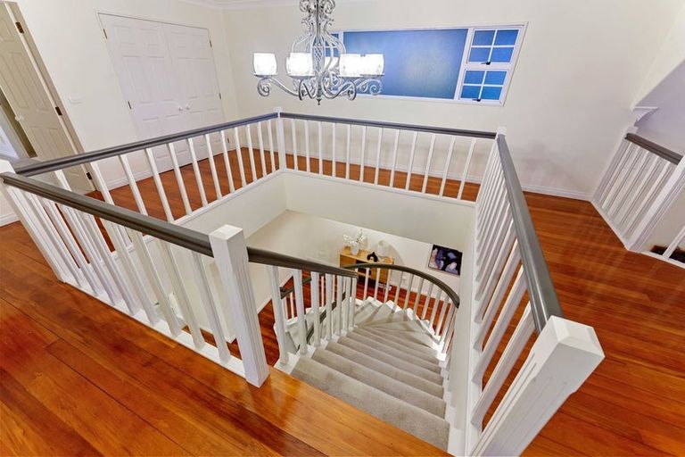 Photo of property in 105 Winara Avenue, Waikanae, 5036