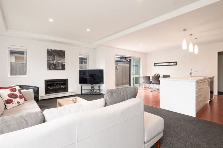 Photo of property in 8 Silverstream Boulevard, Kaiapoi, 7630