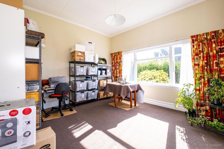 Photo of property in 2 Point Bush Road, Waimate, 7924