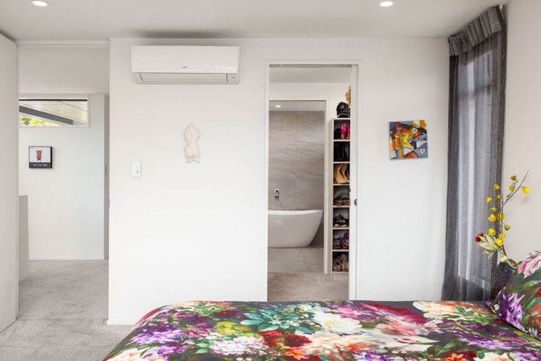 Photo of property in 107 Hawthorne Street, Strowan, Christchurch, 8052