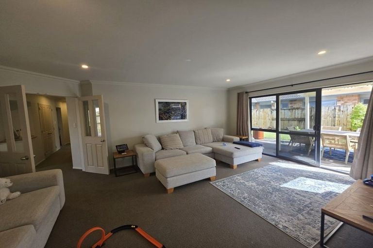 Photo of property in 15 Popata Close, Papamoa Beach, Papamoa, 3118