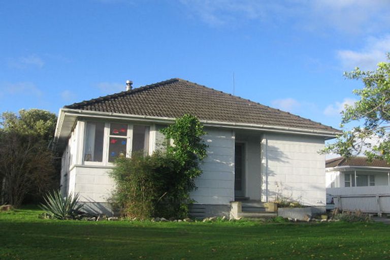 Photo of property in 33 Manchester Street, Takaro, Palmerston North, 4412