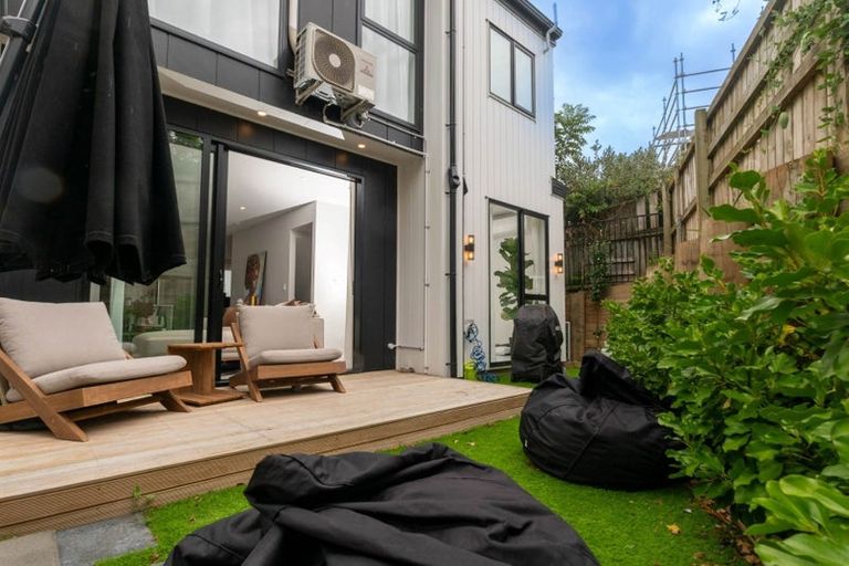 Photo of property in 6d Bacot Place, Howick, Auckland, 2014