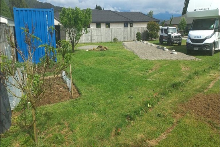 Photo of property in 13 Wicken Place, Reefton, 7830