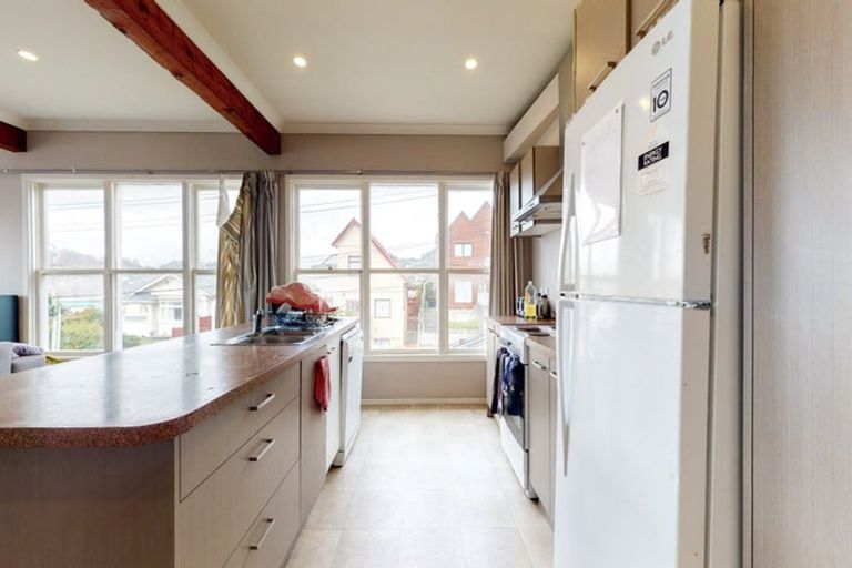 Photo of property in 76 Rintoul Street, Newtown, Wellington, 6021