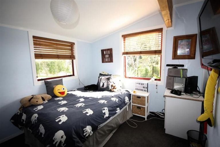 Photo of property in 2666a Waihi Whangamata Road, Whangamata, 3691