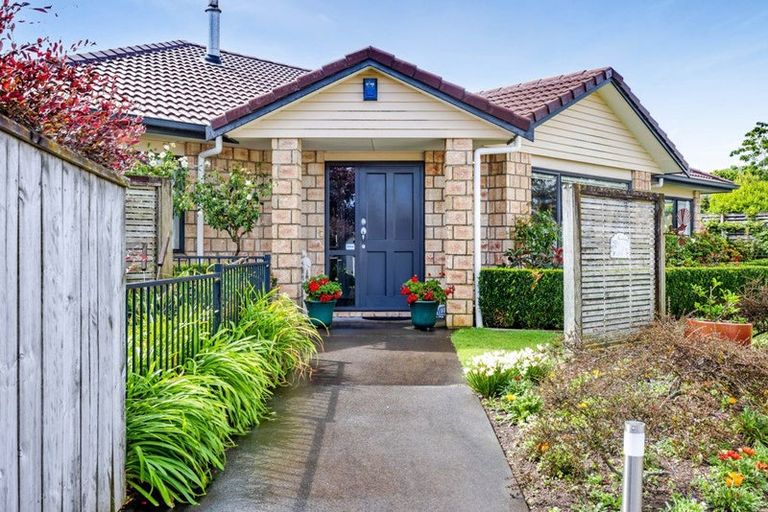 Photo of property in 12b Marlin Terrace, Bell Block, New Plymouth, 4312
