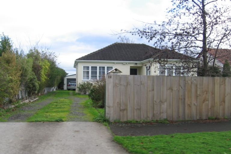Photo of property in 12 Tyndall Street, Palmerston North, 4414
