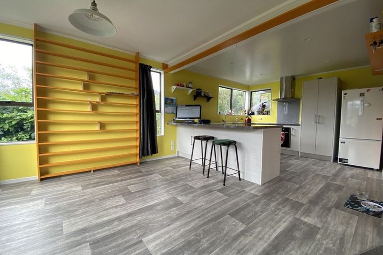 Photo of property in 1/74 Gillespies Road, Birchville, Upper Hutt, 5018