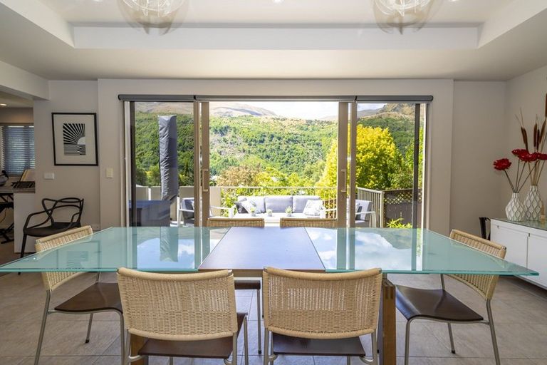 Photo of property in 21 Hood Crescent, Arrowtown, 9302