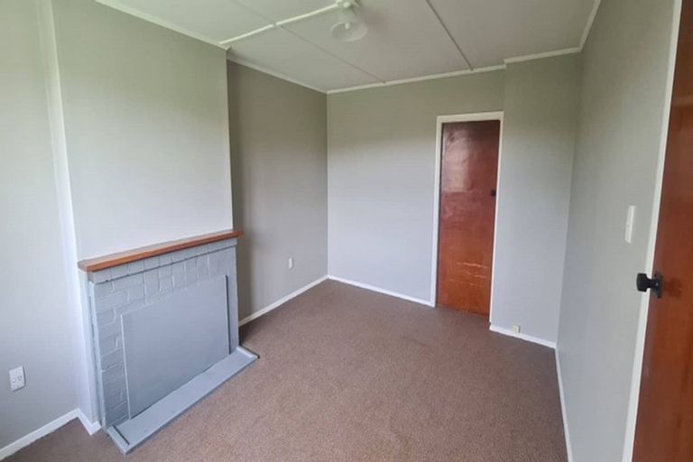 Photo of property in 11 Smith Street, Waimate, 7924