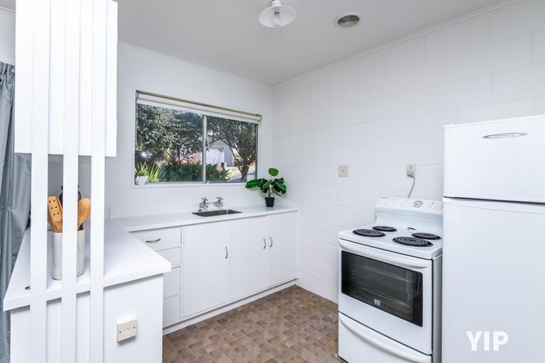 Photo of property in 16b Glen Alton Avenue, Paparangi, Wellington, 6037