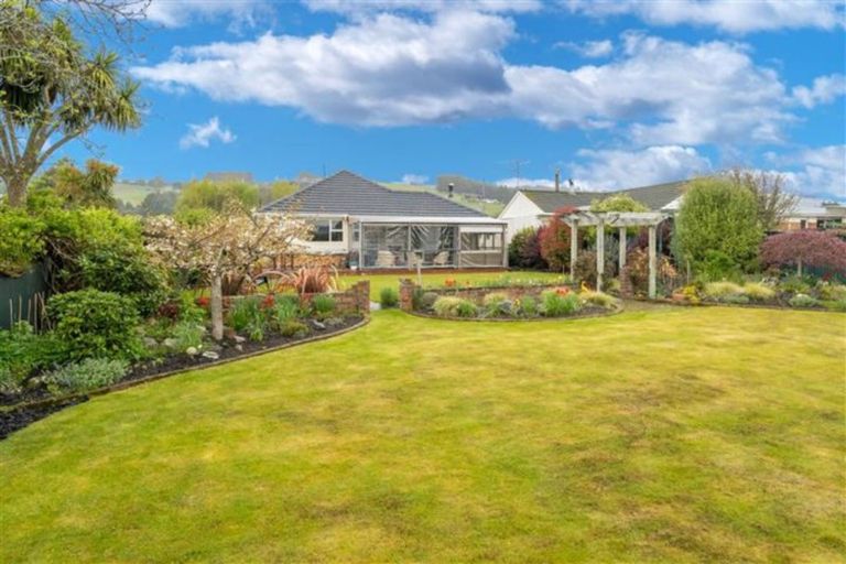 Photo of property in 27 Soper Road, Mosgiel, 9024