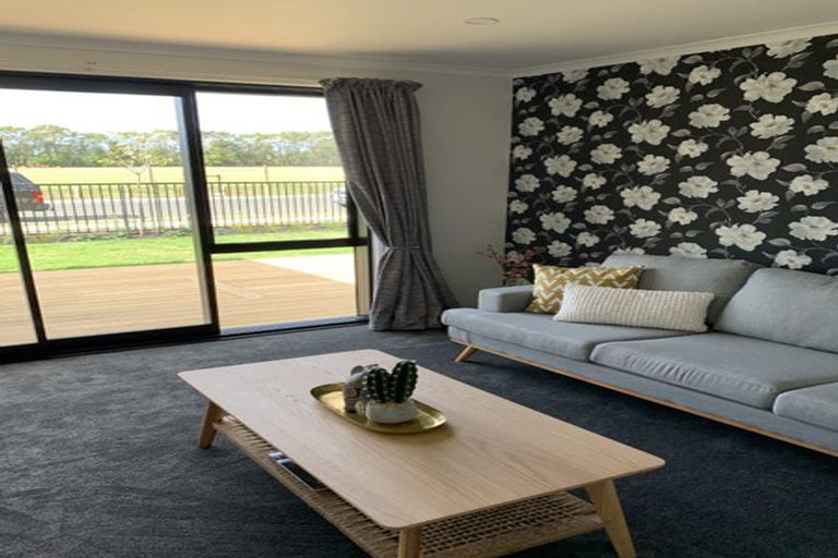 Photo of property in 1 Rapana Drive, Tuakau, 2121