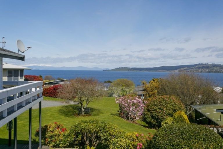 Photo of property in 1/9a Kurupae Road, Hilltop, Taupo, 3330