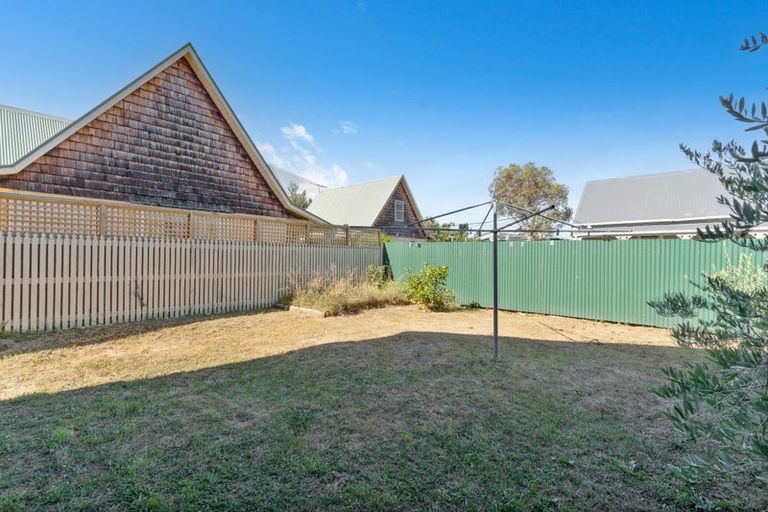 Photo of property in 6 Daniel Street, Martinborough, 5711