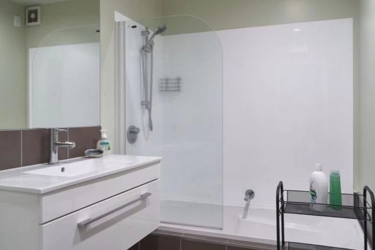 Photo of property in 12 Heywood Terrace, Richmond, Christchurch, 8013