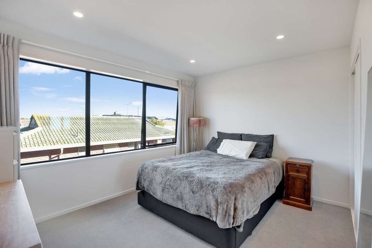 Photo of property in 2/9 Marcroft Street, Woolston, Christchurch, 8062