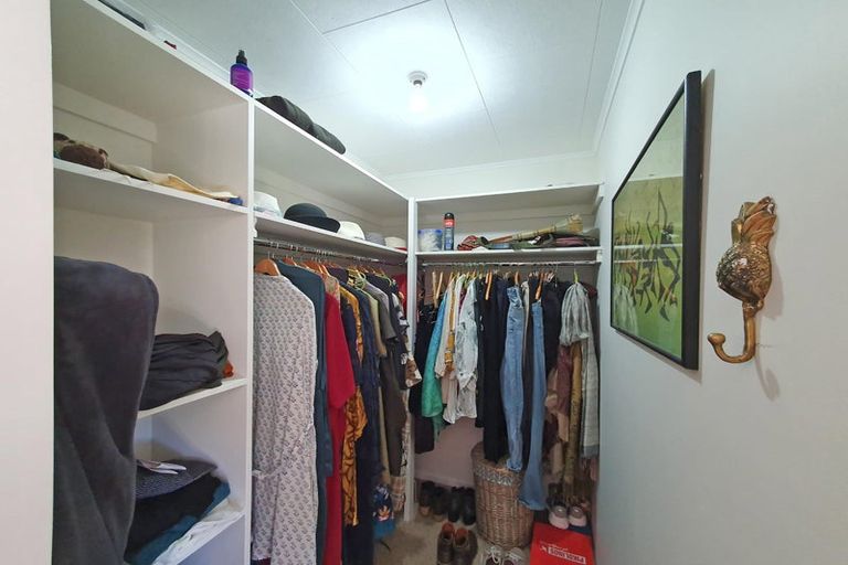 Photo of property in 34 Townshend Crescent, Greenmeadows, Napier, 4112