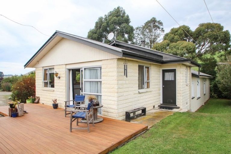 Photo of property in 52 Wellington Street, Enfield, Oamaru, 9491