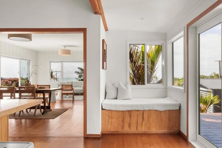 Photo of property in 60 Douglas Street, Okitu, Gisborne, 4010