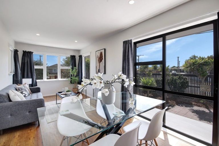 Photo of property in 15 Niagara Street, Wainoni, Christchurch, 8061