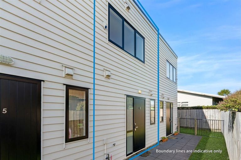 Photo of property in 6/17 Woodford Avenue, Henderson, Auckland, 0610