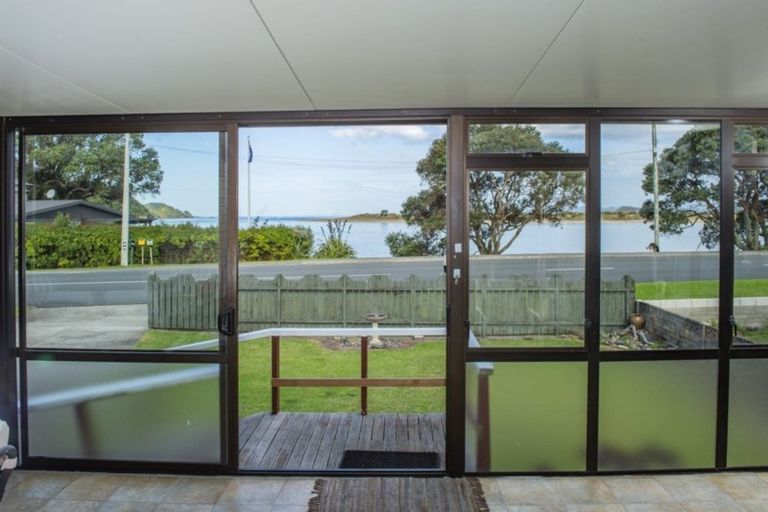 Photo of property in 2047 Ngunguru Road, Ngunguru, Whangarei, 0173