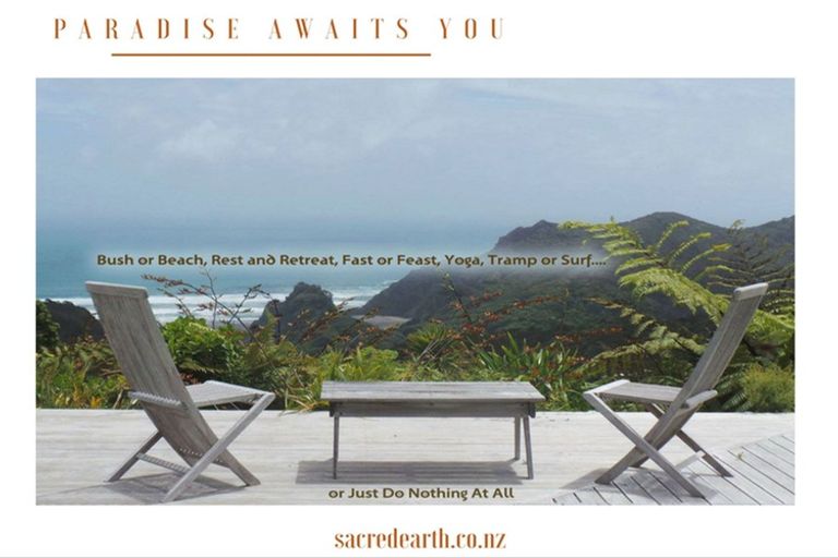 Photo of property in 126 Lone Kauri Road, Karekare, Auckland, 0772