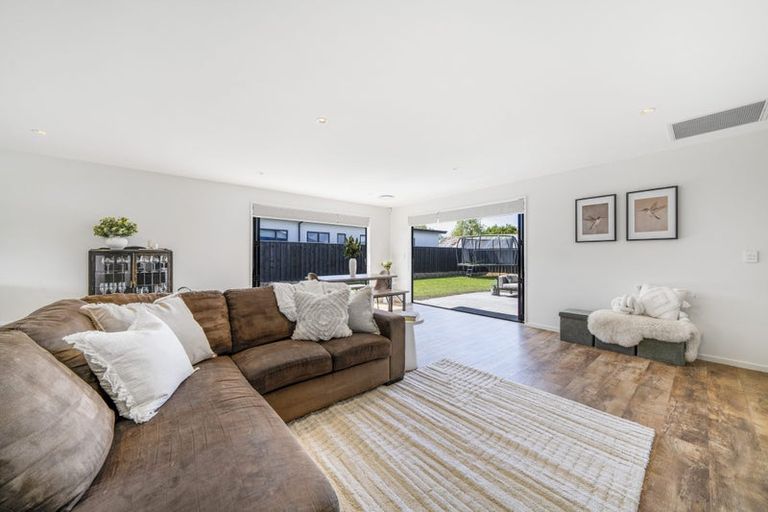 Photo of property in 27 Lusk Street, Rangiora, 7400