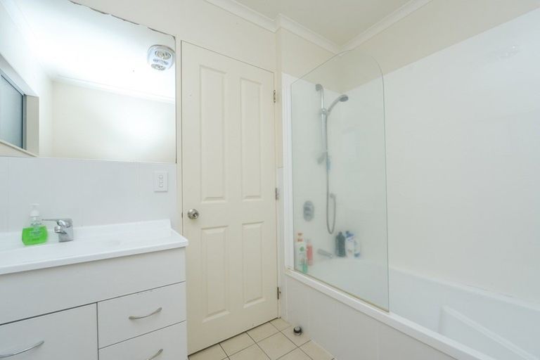 Photo of property in 17 Rene Way, Huntington, Hamilton, 3210