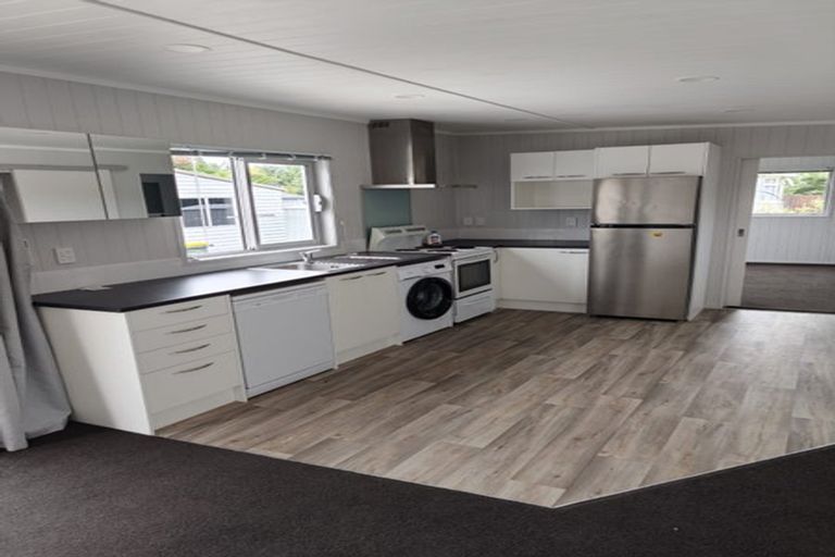 Photo of property in 14 Hinton Avenue, Forest Lake, Hamilton, 3200