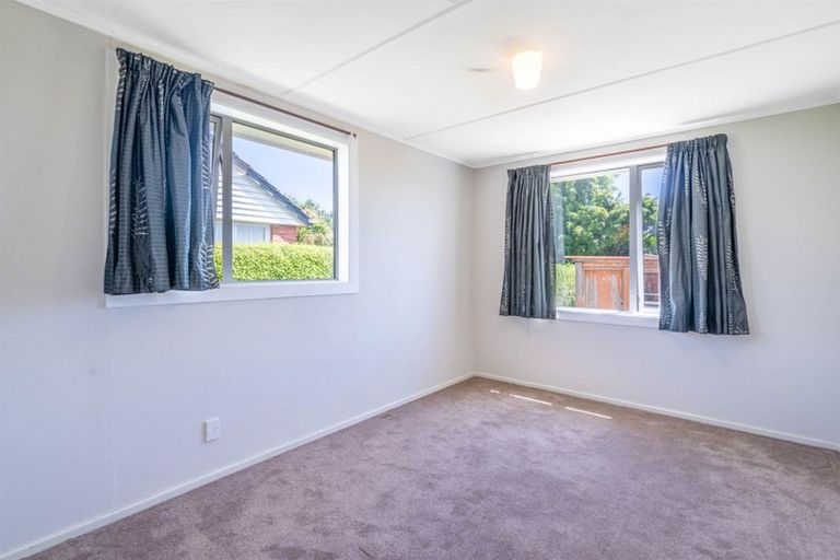 Photo of property in 15 Manapouri Street, Strathern, Invercargill, 9812