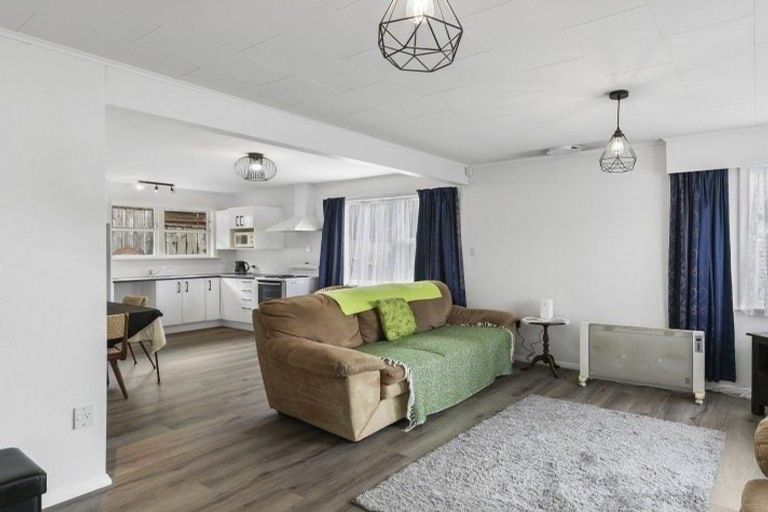 Photo of property in 1/15 Puriri, Wainuiomata, Lower Hutt, 5014