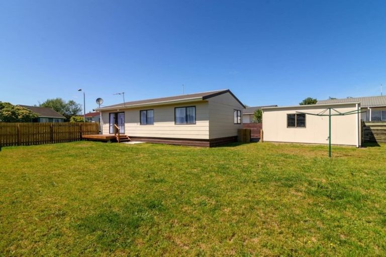 Photo of property in 3 Beech Place, Owhata, Rotorua, 3010