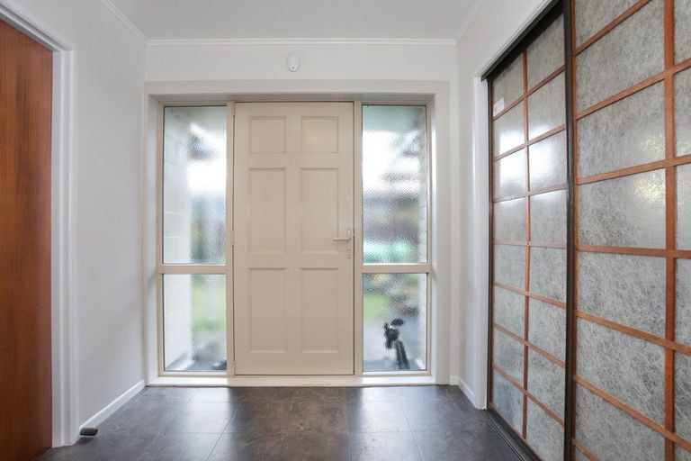 Photo of property in 28 Shelton Place, Feilding, 4702