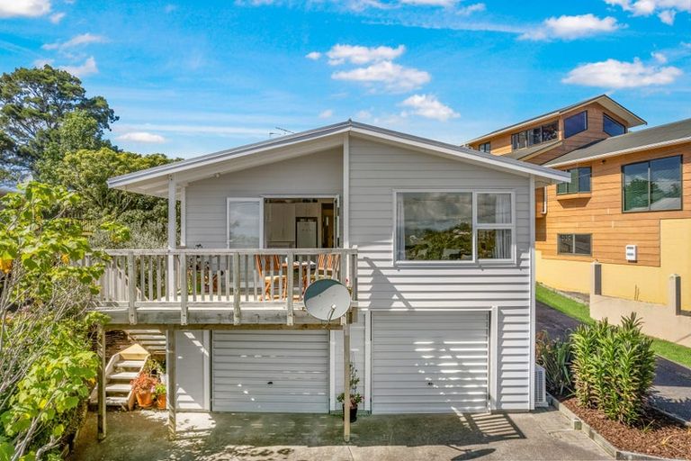 Photo of property in 26a Scott Road, Stanmore Bay, Whangaparaoa, 0932
