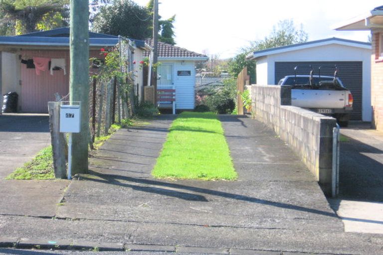 Photo of property in 47 Christmas Road, Manurewa, Auckland, 2102