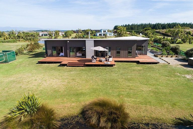 Photo of property in 36c Palmer Road, Foxton Beach, Foxton, 4891