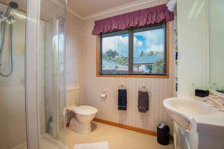 Photo of property in 4a Chatham Street, Waihola, Milton, 9073