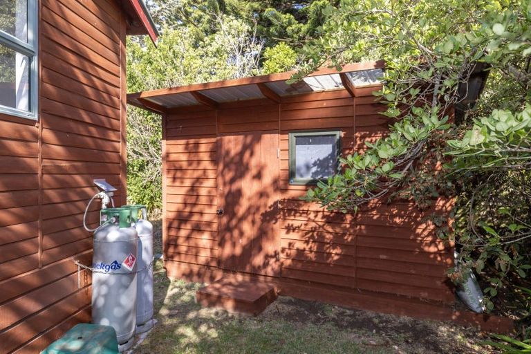 Photo of property in 15a Wharemauku Road, Raumati Beach, Paraparaumu, 5032