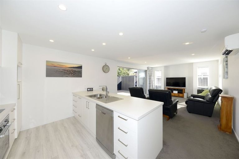 Photo of property in 42a Wyndham Street, Papanui, Christchurch, 8053