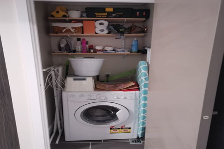 Photo of property in Frame Apartments, 603/111 Molesworth Street, Thorndon, Wellington, 6011