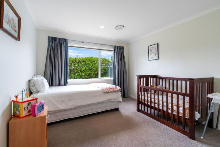Photo of property in 11 Byron Brown Place, Otaki Beach, Otaki, 5512