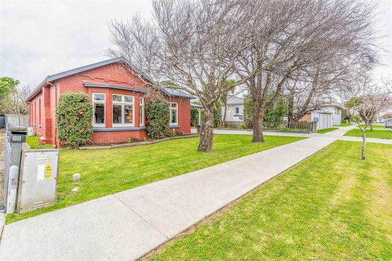 Photo of property in 24 Banks Street, Richmond, Invercargill, 9810