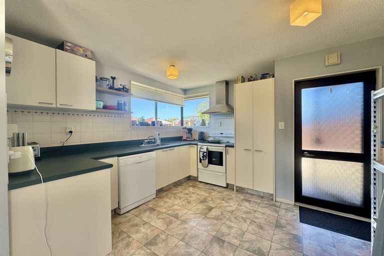 Photo of property in 12d Walpole Street, Waltham, Christchurch, 8023